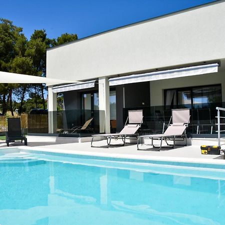 Villa Sportiva Zadar With Private Heated Pool Exterior foto