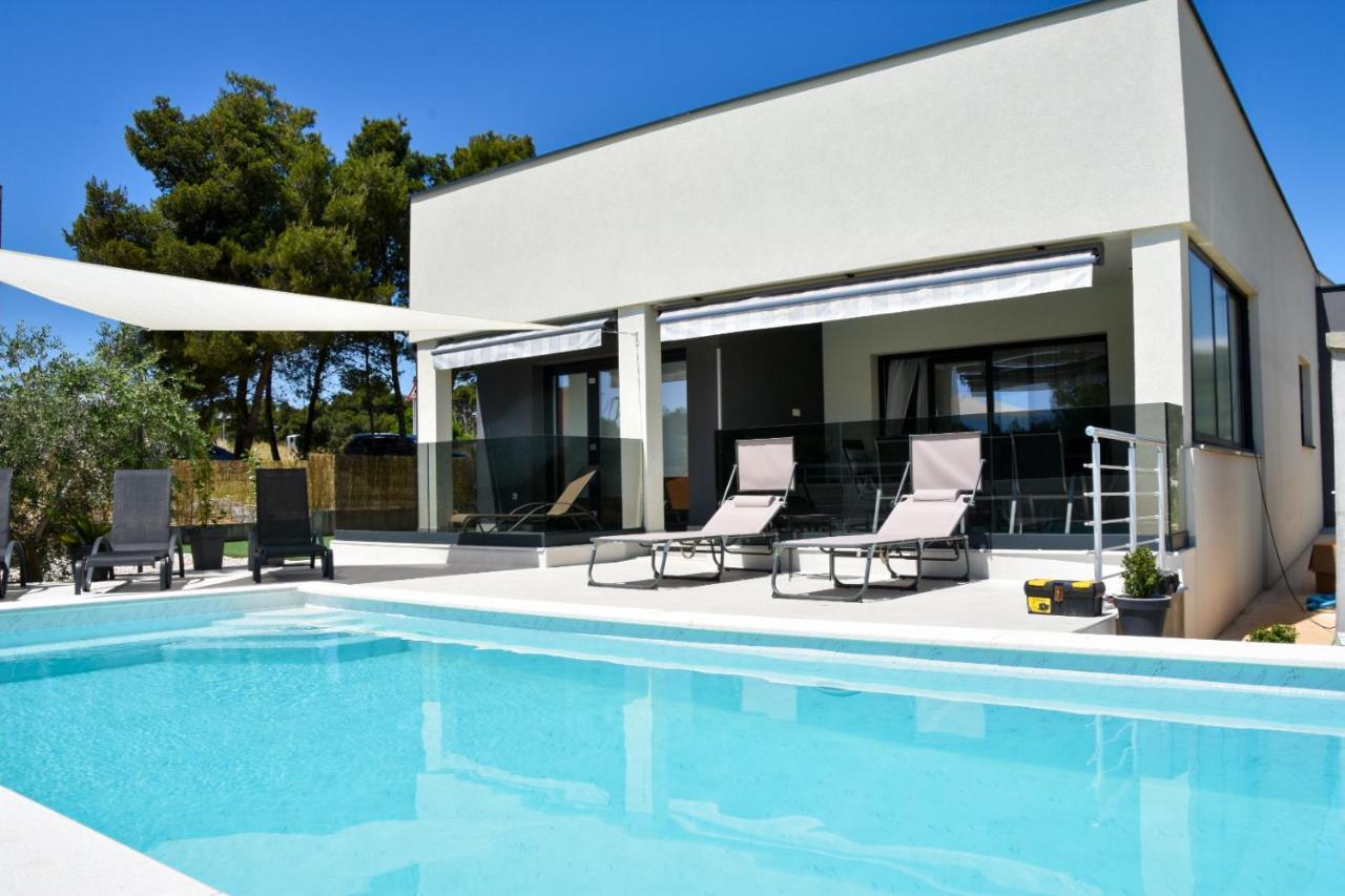 Villa Sportiva Zadar With Private Heated Pool Exterior foto
